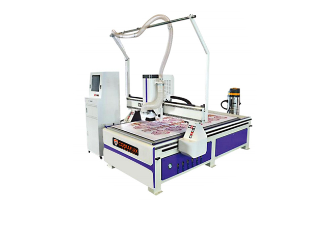 Model：N1-1325 ccd various shapes cutting and engraving machine